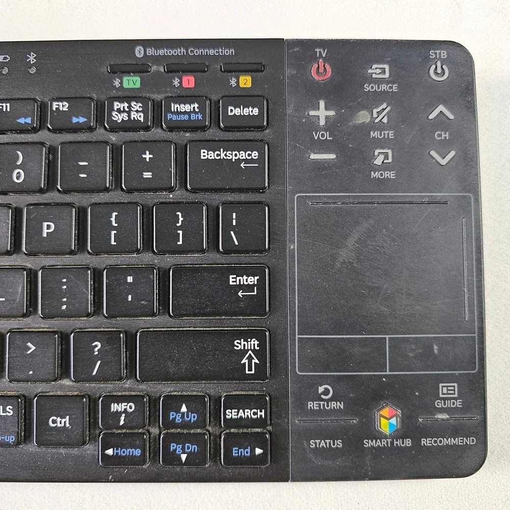 Samsung VG-KBD2000 Wireless Smart Keyboard with Touchpad for Smart TV - TESTED
